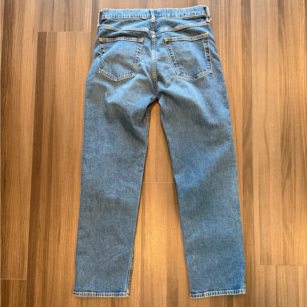 GAP Women's Straight Leg Blue Jeans - Picture 4 of 4